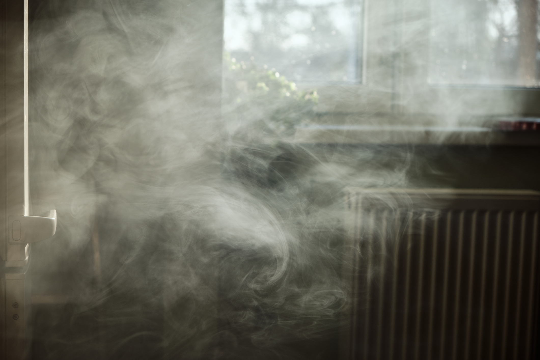 Smoke filled. Smoke in Room. Темная кухня в дыму. MKN Smoke inside. Smoke-filled Room 2015.